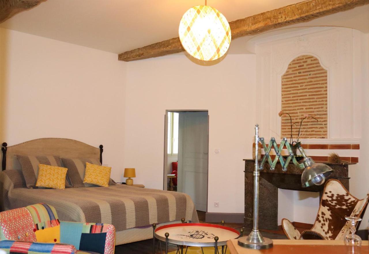 Maison D'Hotes Sainte-Marie มิร็องด์ ภายนอก รูปภาพ