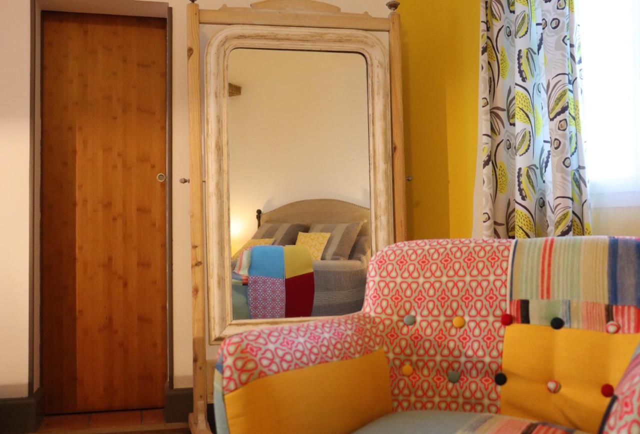Maison D'Hotes Sainte-Marie มิร็องด์ ภายนอก รูปภาพ