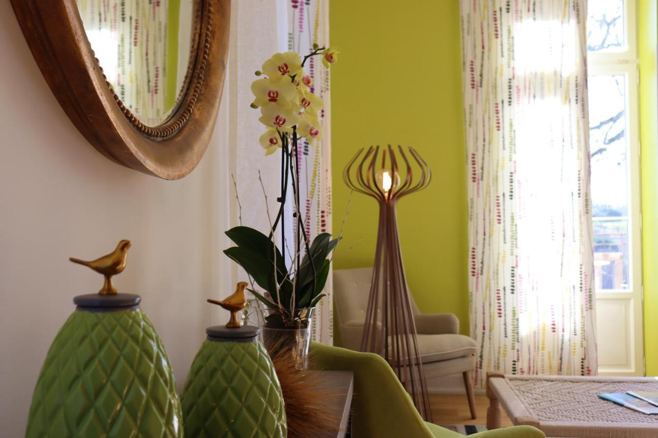 Maison D'Hotes Sainte-Marie มิร็องด์ ภายนอก รูปภาพ