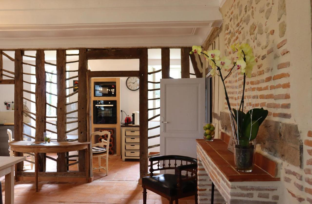 Maison D'Hotes Sainte-Marie มิร็องด์ ภายนอก รูปภาพ