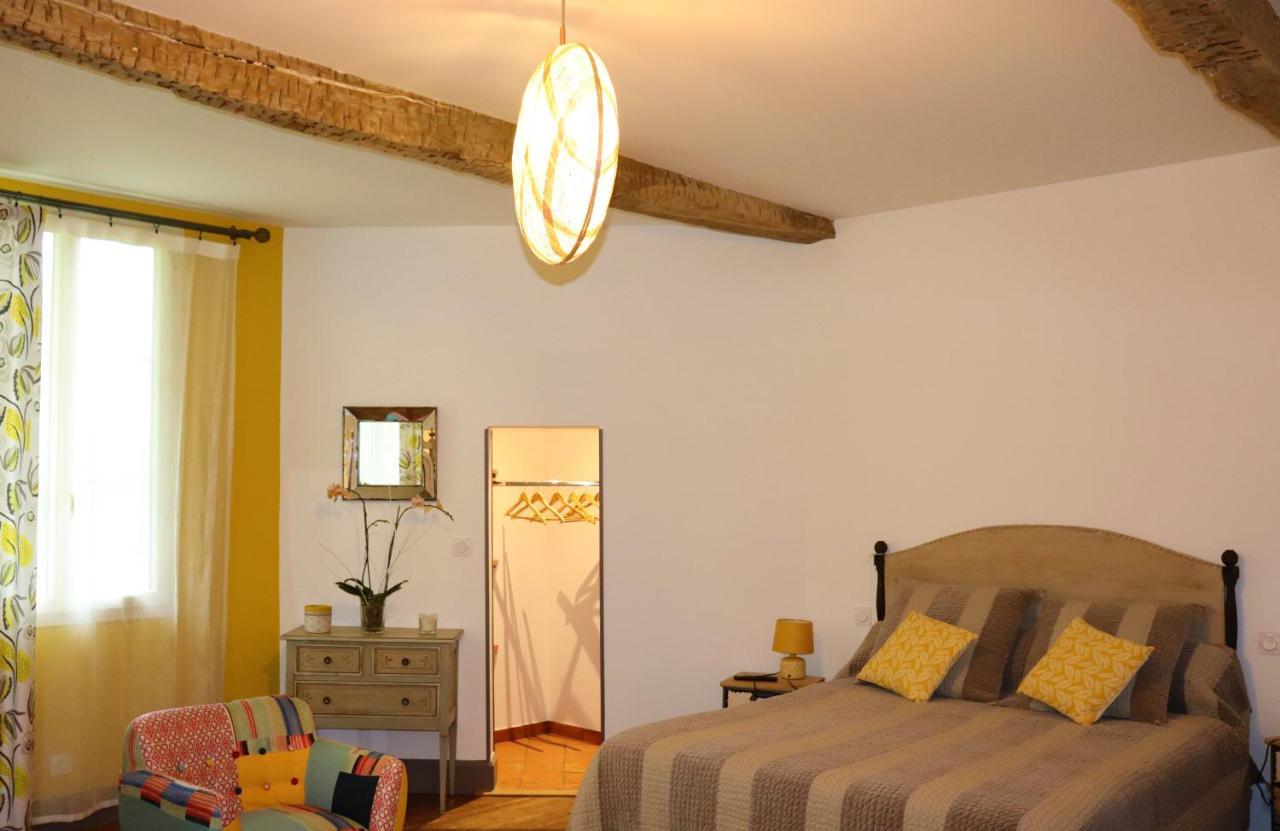 Maison D'Hotes Sainte-Marie มิร็องด์ ภายนอก รูปภาพ