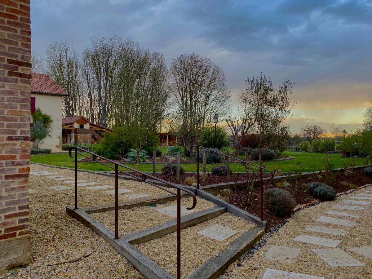 Maison D'Hotes Sainte-Marie มิร็องด์ ภายนอก รูปภาพ